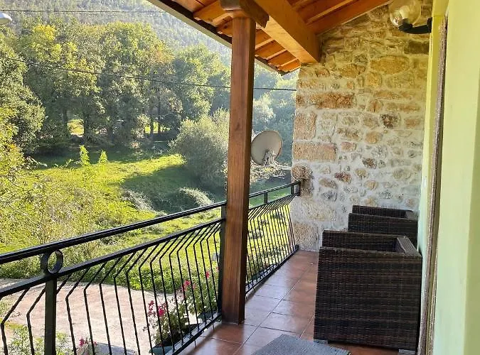 Ferienhaus En Riano-solorzano